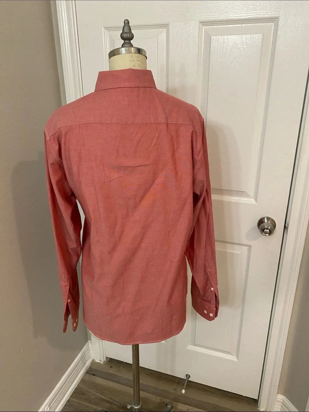 Banana Republic Men's Button-Down Shirt in Dusty Coral